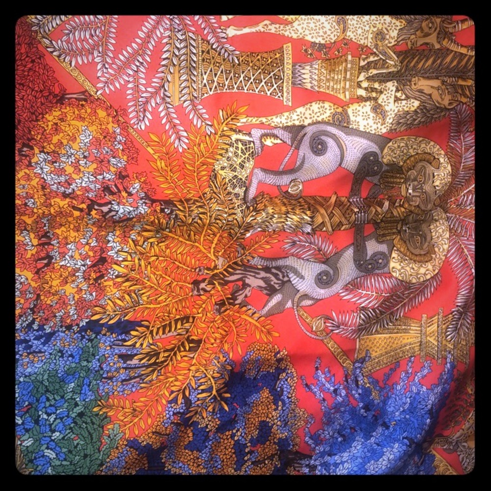 Hermès Orange de l’arbre scarf